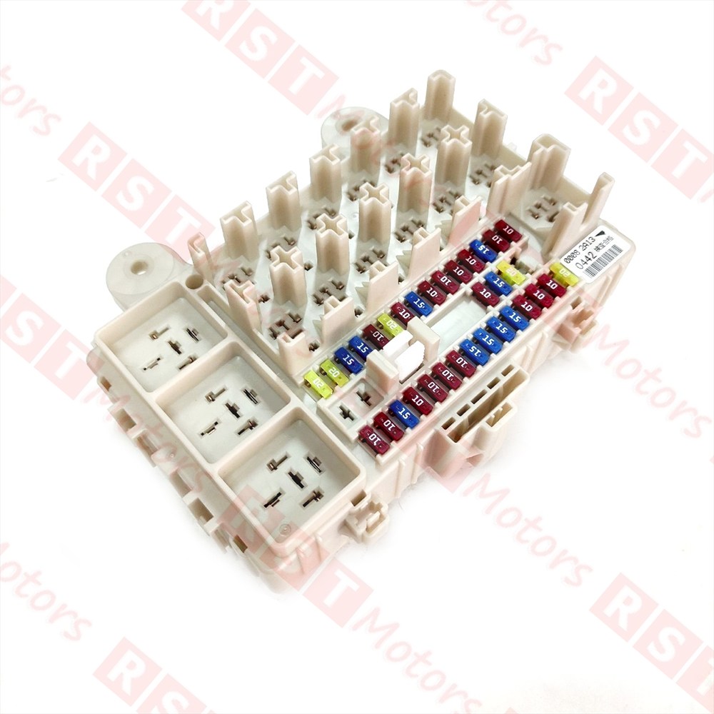 Блок предохранителей NPR75 =Isuzu Motors= (8980676191) купить недорого ...