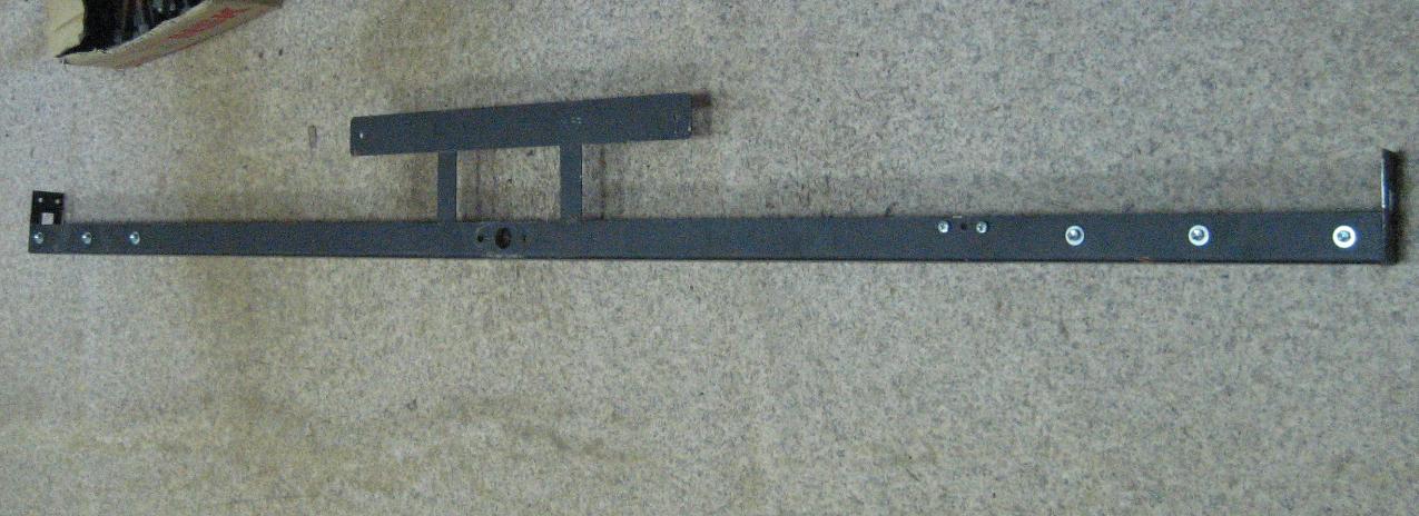 Кронштейн задних фонарей (голый) ISUZU NQR 71/75 =Isuzu Motors= купить ...