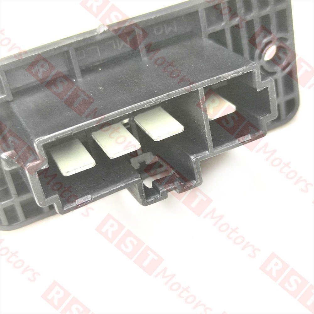 Резистор отопителя Fuso Canter FE85 (E-3) =ZEVS= (ME733584 YL-7716 ...