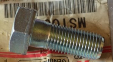 Болт стабилизатора 14х35 Fuso Canter FE85 =FUSO= (MS106341) фото в интернет-магазине РСТ-Моторс