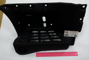 Подножка HINO 300 (E-4) правая =DOSSUN= (5108337050 5108337052) фото в интернет-магазине РСТ-Моторс